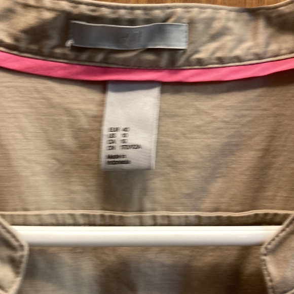 H&M cap sleeve button dress - Picture 3 of 6